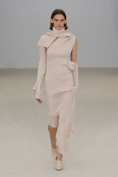 Look 52
